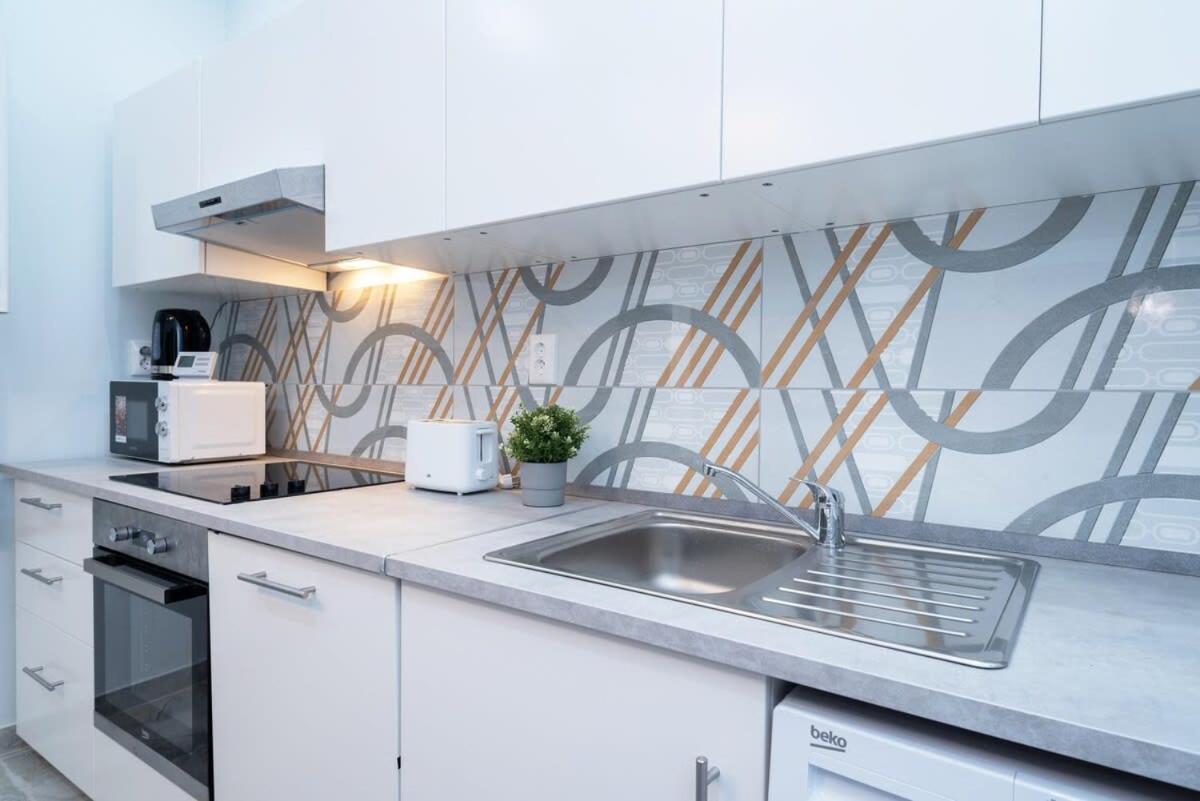 New Spacious Apartment At Superb Location Βουδαπέστη Εξωτερικό φωτογραφία