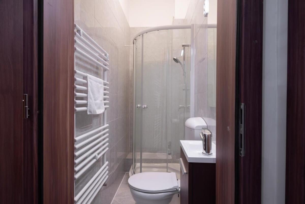 New Spacious Apartment At Superb Location Βουδαπέστη Εξωτερικό φωτογραφία